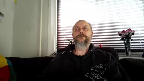 MrLazy online show from March 14, 11:59 am