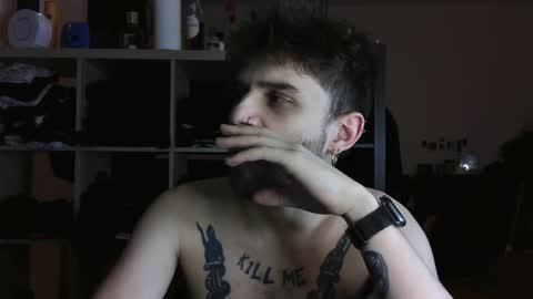 Snapshot of hardtohandle666 chatting on January 25, 12:59 am Liam online show from January 25, 12:59 am