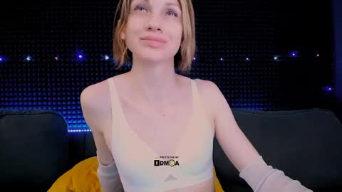 Miss Hardy online show from June 5, 3:57 am