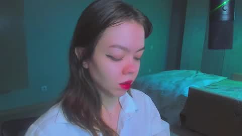 Snapshot of haribo_asmr chatting on December 10, 8:40 am Miss Hari online show from December 10, 8:40 am