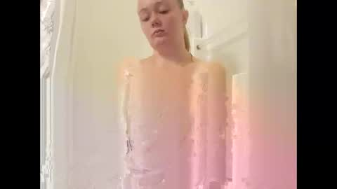 Snapshot of harleen848 chatting on October 16, 4:41 pm harleen848 online show from October 16, 4:41 pm