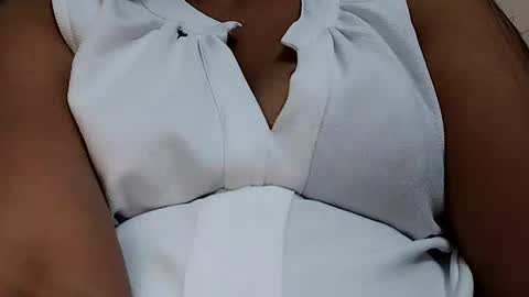 Snapshot of harleensexy26 chatting on March 4, 3:15 pm Sweety online show from March 4, 3:15 pm