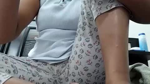 Snapshot of harleensexy26 chatting on March 7, 5:38 pm Sweety online show from March 7, 5:38 pm