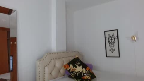 Snapshot of harlen_susej chatting on February 20, 6:26 am online show from February 20, 6:26 am