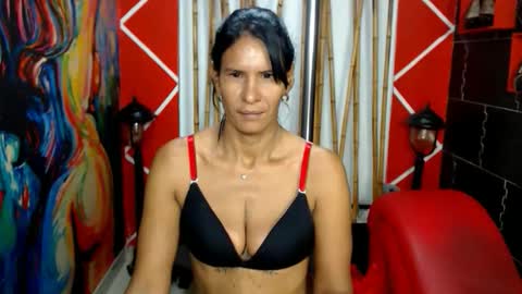 Snapshot of harley_brunette74 chatting on June 2, 12:51 pm HARLEY online show from June 2, 12:51 pm