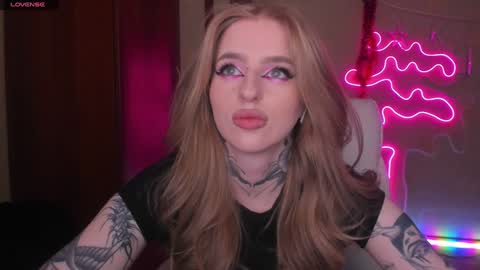 Snapshot of harley_kimm chatting on December 30, 5:48 am Julia online show from December 30, 5:48 am