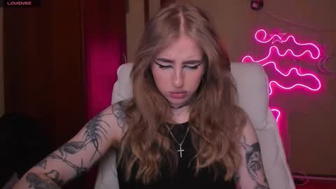 Snapshot of harley_kimm chatting on March 6, 5:24 am Julia online show from March 6, 5:24 am