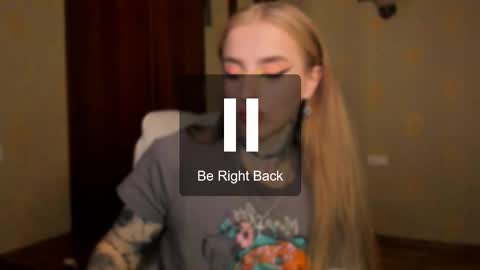 Snapshot of harley_kimm chatting on October 9, 5:27 am Julia online show from October 9, 5:27 am