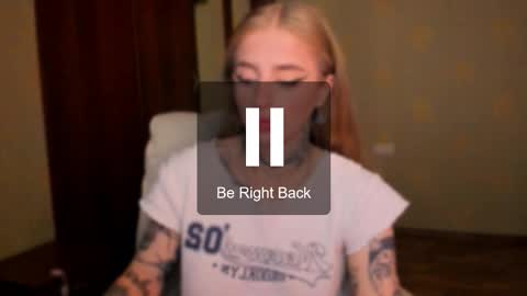 Snapshot of harley_kimm chatting on October 11, 5:39 am Julia online show from October 11, 5:39 am