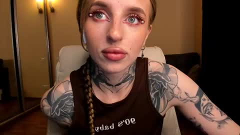 Julia online show from June 20, 5:43 am
