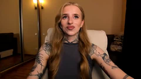 Julia online show from July 7, 5:43 am