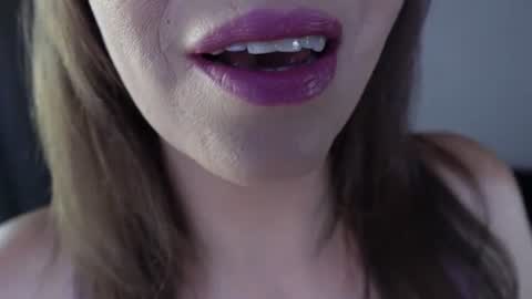 Snapshot of harleydson chatting on October 12, 8:52 pm Harley Dawson online show from October 12, 8:52 pm