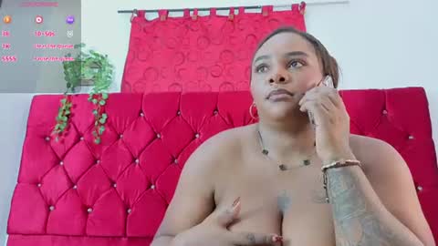 Snapshot of harleyevaans chatting on August 3, 12:32 pm Harley Evaans online show from August 3, 12:32 pm