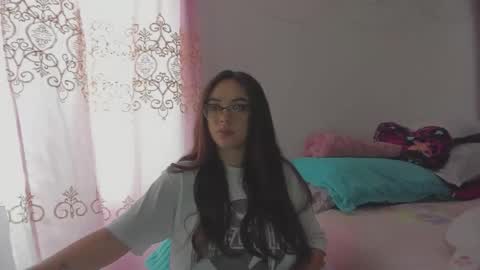 Snapshot of harleynapier chatting on January 19, 4:22 pm Natii online show from January 19, 4:22 pm