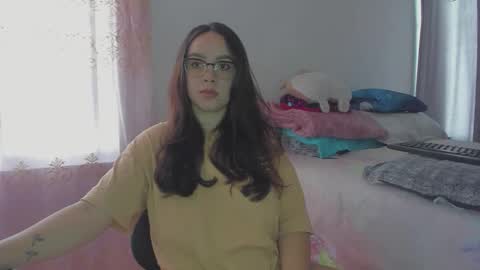 Snapshot of harleynapier chatting on February 8, 3:26 pm Natii online show from February 8, 3:26 pm