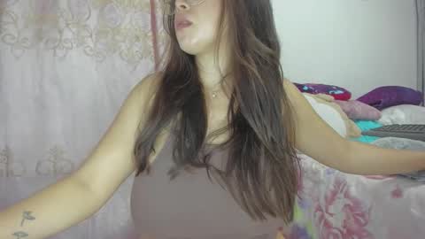 Snapshot of harleynapier chatting on February 27, 12:10 am Natii online show from February 27, 12:10 am