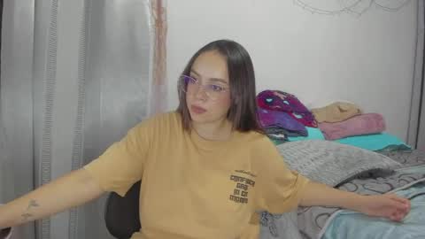 Natii  online show from May 8, 12:38 am