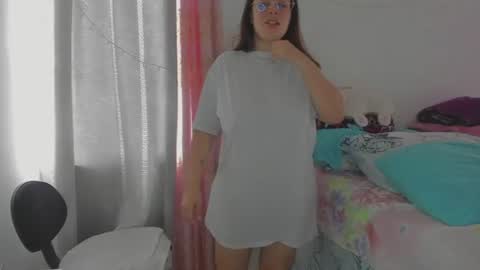 Snapshot of harleynapier chatting on July 2, 4:46 pm Natii online show from July 2, 4:46 pm