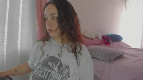 Snapshot of harleynapier chatting on August 3, 2:54 pm Natii online show from August 3, 2:54 pm