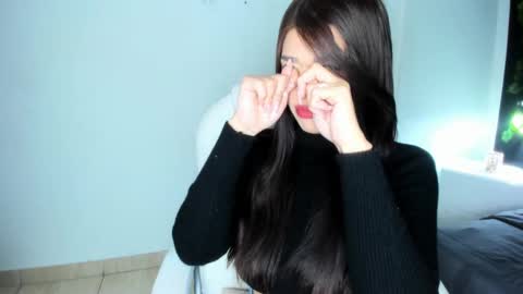 Snapshot of harleyqueen_robbie chatting on February 24, 11:52 pm harleyqueen_robbie online show from February 24, 11:52 pm