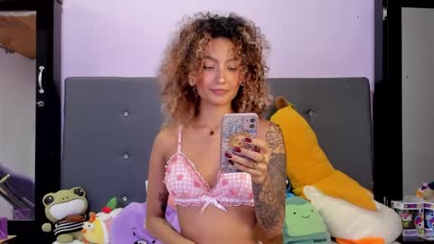 Harmony Hill online show from February 7, 10:57 pm