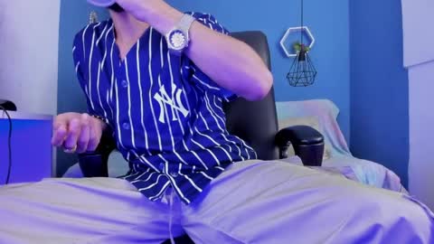 harold_999 online show from June 7, 2:27 am