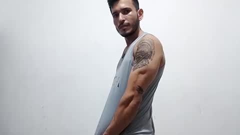 BOY HOT online show from December 17, 2:44 am