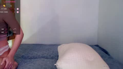 Kira online show from January 24, 3:43 am