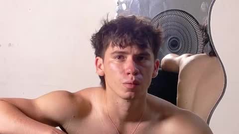 Snapshot of harry_brown2324 chatting on May 30, 11:46 pm Sebastian online show from May 30, 11:46 pm