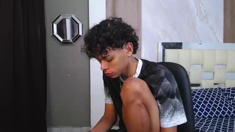 Harry online show from November 4, 9:25 pm