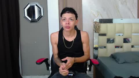 Snapshot of harry_jhonsonn chatting on May 12, 1:58 am Harry online show from May 12, 1:58 am