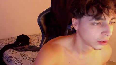 Snapshot of harry_p01 chatting on November 10, 10:31 pm harry_p01 online show from November 10, 10:31 pm