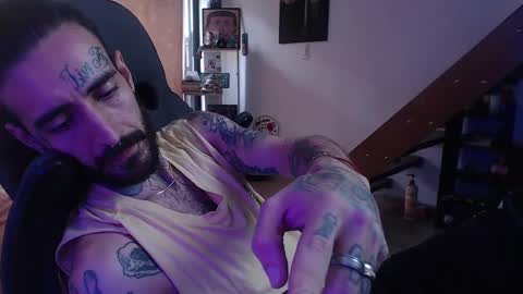 OMAR online show from December 24, 2:44 pm