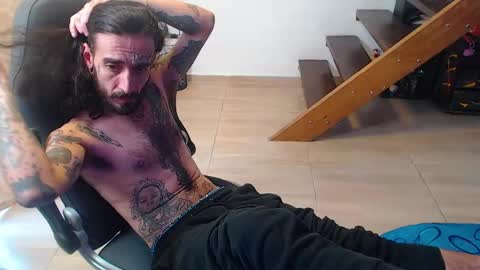 OMAR online show from December 28, 2:53 pm