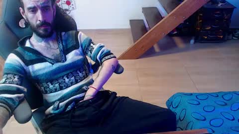 OMAR online show from January 8, 5:05 am