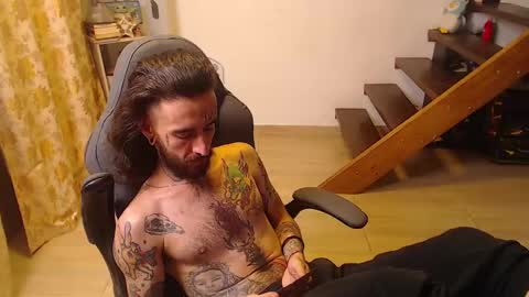 OMAR online show from January 9, 1:18 am