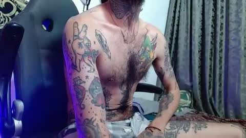 Snapshot of harry_reems_ chatting on June 11, 2:11 am OMAR online show from June 11, 2:11 am