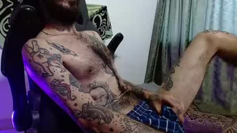 Snapshot of harry_reems_ chatting on June 19, 8:45 pm OMAR online show from June 19, 8:45 pm