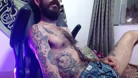 Snapshot of harry_reems_ chatting on July 6, 6:43 am OMAR online show from July 6, 6:43 am