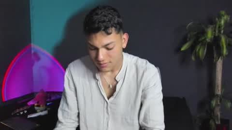Snapshot of harrydavidsonx chatting on September 28, 11:32 pm ... online show from September 28, 11:32 pm
