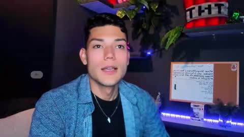 Snapshot of harrydavidsonx chatting on June 23, 4:38 pm ... online show from June 23, 4:38 pm