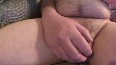 Snapshot of harryhairybod chatting on February 16, 12:12 pm harryhairybod online show from February 16, 12:12 pm