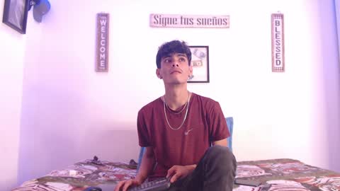 Snapshot of harrythomson1 chatting on January 11, 9:15 am harry thomson online show from January 11, 9:15 am