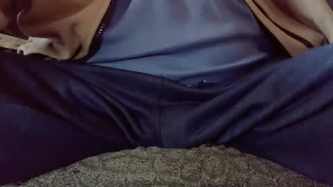 hartl1112 online show from October 5, 5:39 am