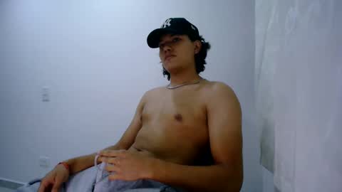 Snapshot of haru_boi chatting on January 15, 1:34 am Haru online show from January 15, 1:34 am