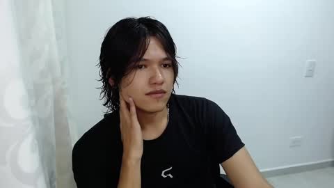 Snapshot of haru_boi chatting on March 1, 5:31 am Haru online show from March 1, 5:31 am