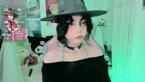 Snapshot of haru_lee chatting on October 5, 12:42 am Haru online show from October 5, 12:42 am