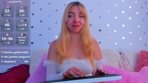 Sophia Blossom online show from October 22, 8:52 pm