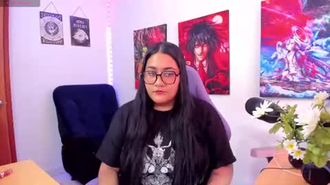 karen  online show from June 26, 7:18 pm