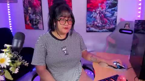 karen  online show from August 2, 5:44 pm